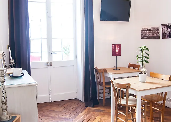 Couette-café Félix Dort 3*